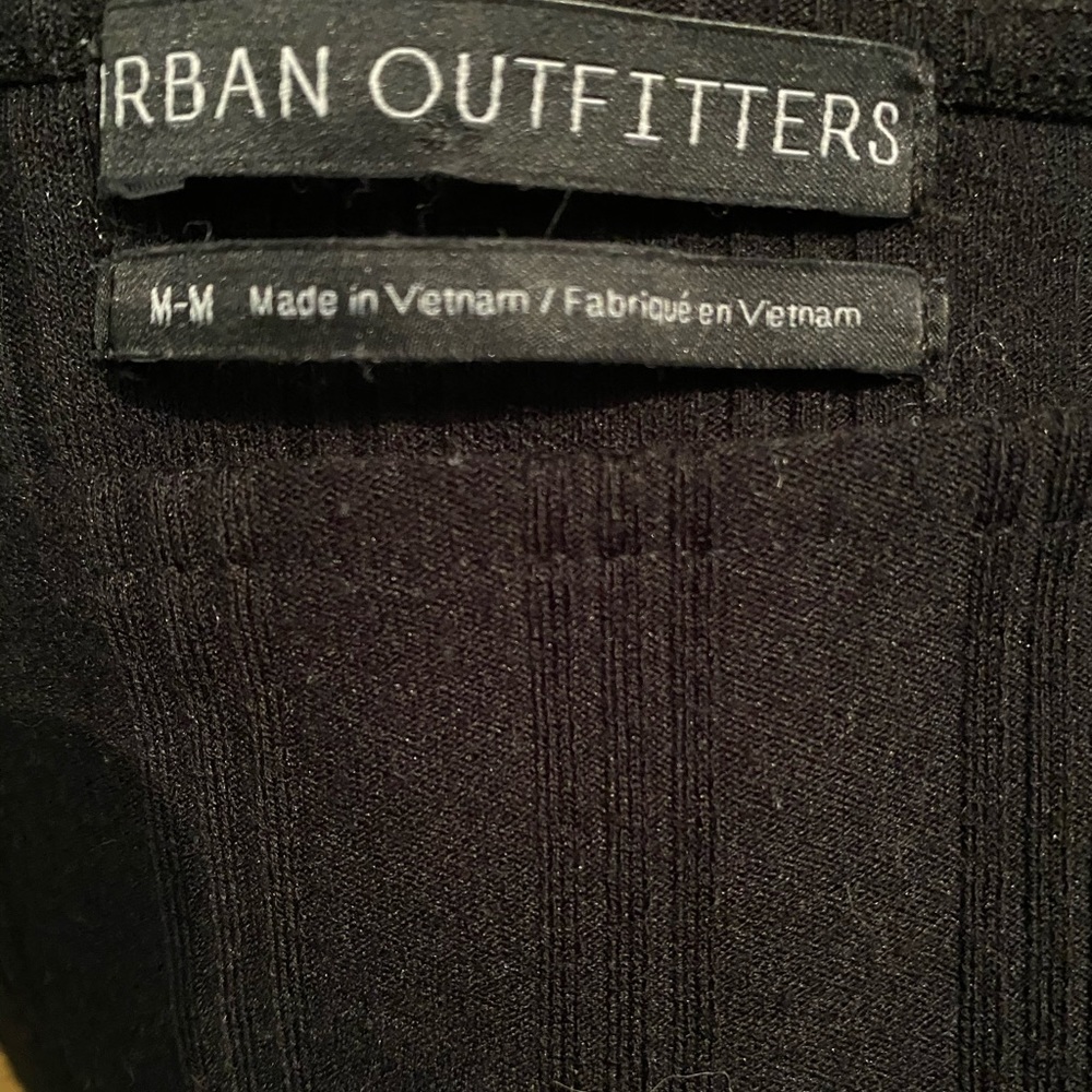 Black urban outfitters long sleeve - Picture 3 of 3